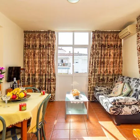Apartment Cozy With Pool In A/a